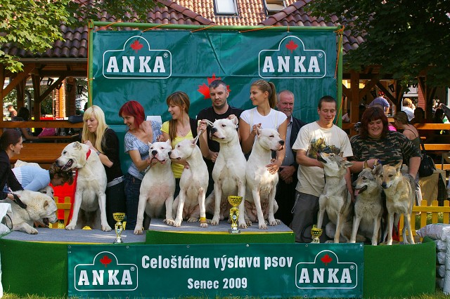 Kynologická revue - www.dogsk.sk