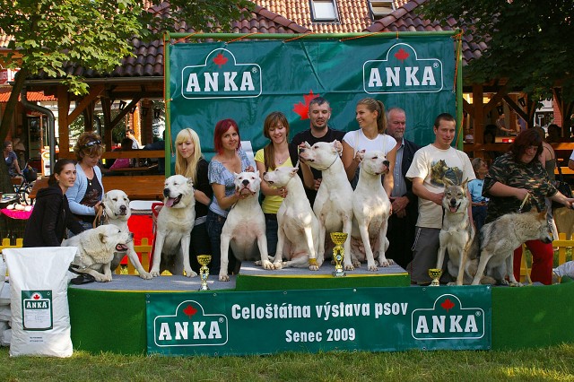 Kynologická revue - www.dogsk.sk