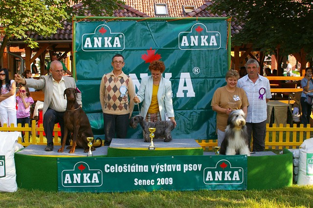 Kynologická revue - www.dogsk.sk