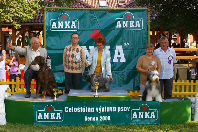 Kynologická revue - www.dogsk.sk