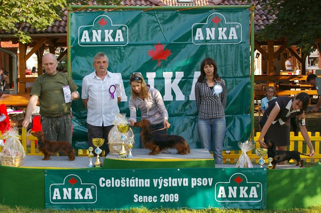 Kynologická revue - www.dogsk.sk