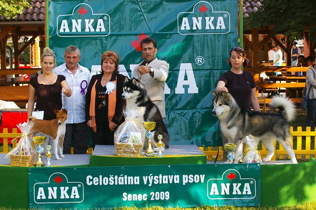Kynologická revue - www.dogsk.sk