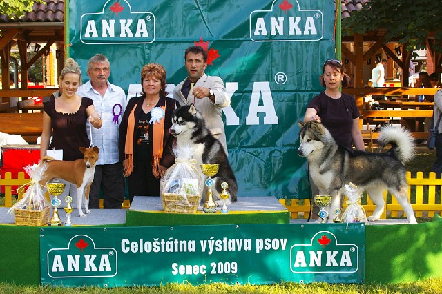 Kynologická revue - www.dogsk.sk