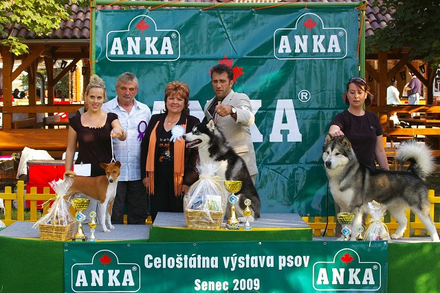 Kynologická revue - www.dogsk.sk