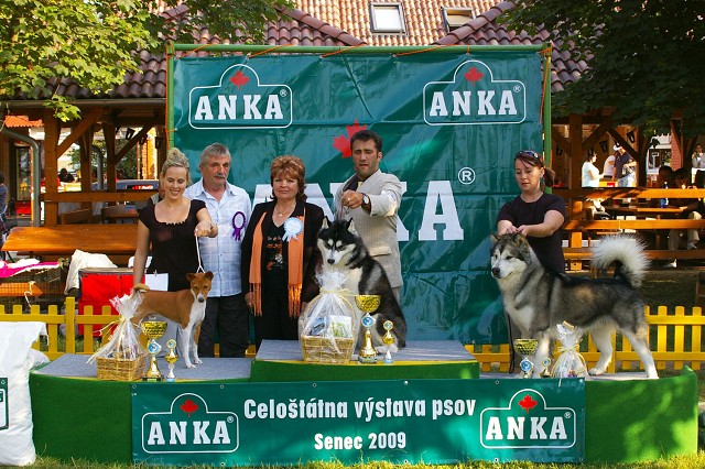 Kynologická revue - www.dogsk.sk