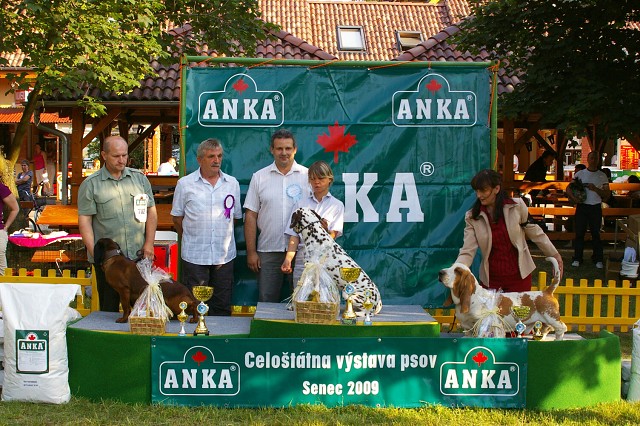 Kynologická revue - www.dogsk.sk