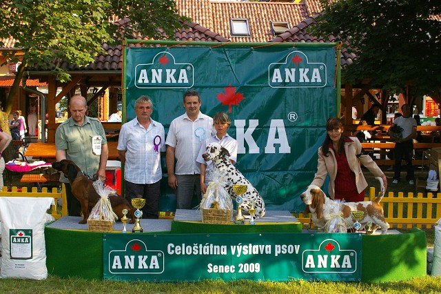 Kynologická revue - www.dogsk.sk