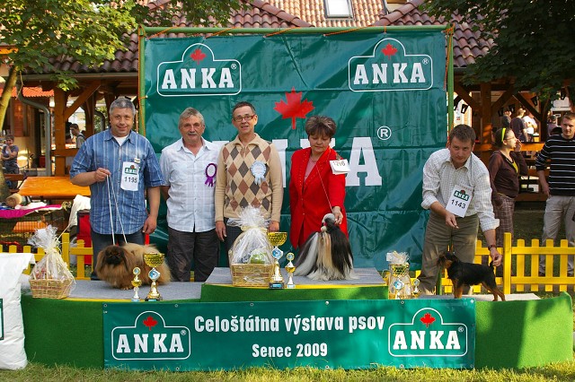 Kynologická revue - www.dogsk.sk
