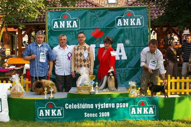 Kynologická revue - www.dogsk.sk