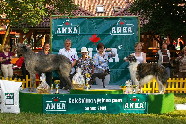 Kynologická revue - www.dogsk.sk