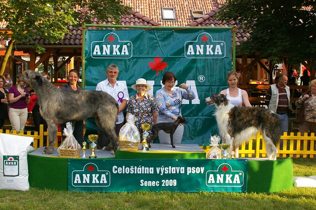 Kynologická revue - www.dogsk.sk