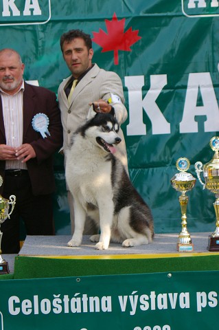 Kynologická revue - www.dogsk.sk