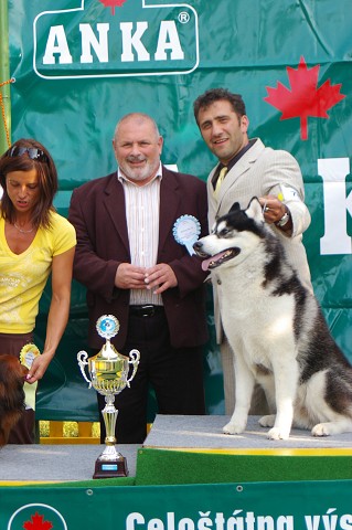 Kynologická revue - www.dogsk.sk