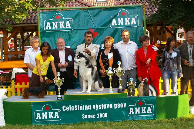 Kynologická revue - www.dogsk.sk
