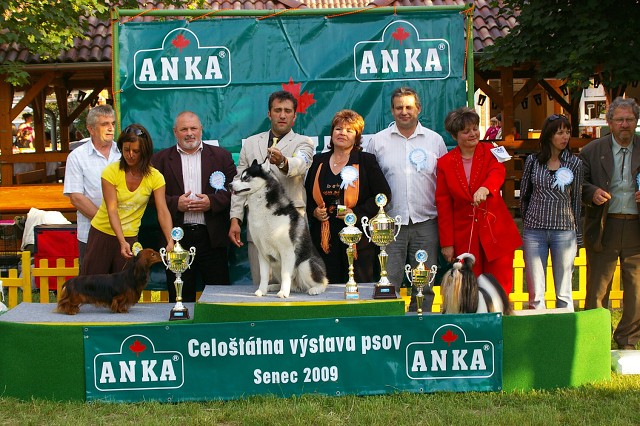 Kynologická revue - www.dogsk.sk