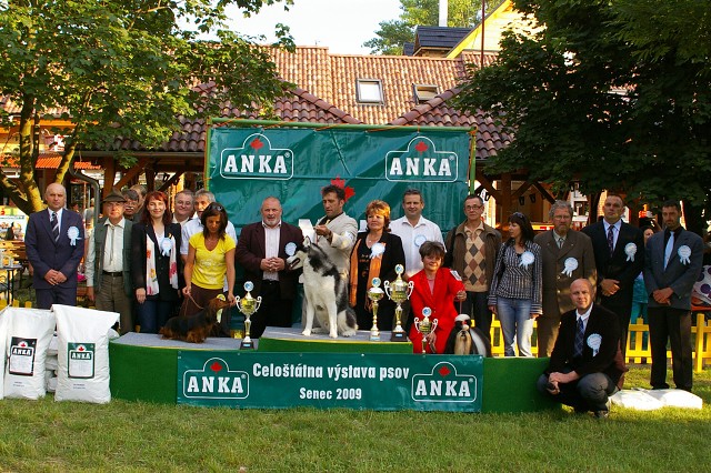 Kynologická revue - www.dogsk.sk