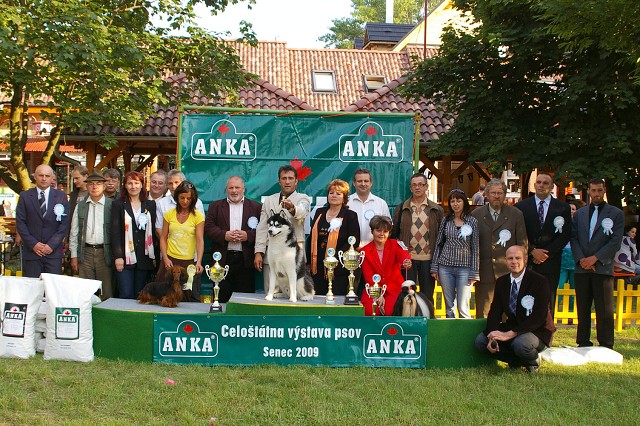 Kynologická revue - www.dogsk.sk