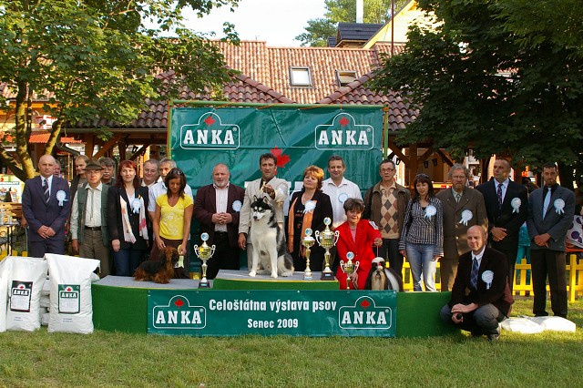 Kynologická revue - www.dogsk.sk