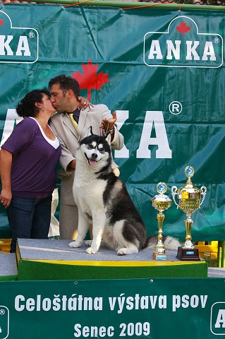 Kynologická revue - www.dogsk.sk